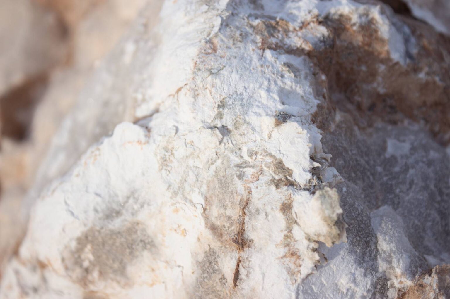 Origins and history of alabaster